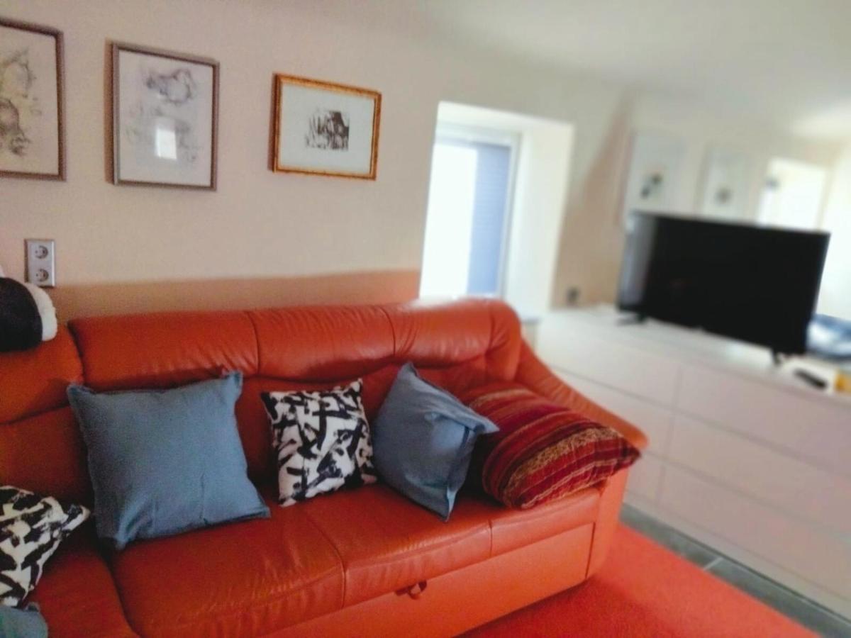 Zelfies Kunstapartment. Nonnweiler Exteriör bild